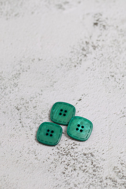 Shiny Square Stitch Edge 4 Hole Green