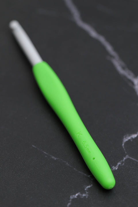 Amour Crochet Hook 6.5mm