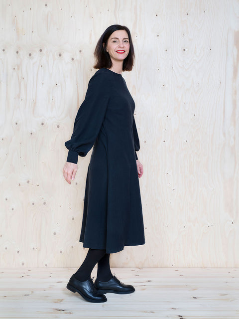 Multi Sleeve Midi Dress black side