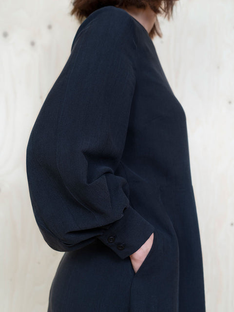 Multi Sleeve Midi Dress black side close