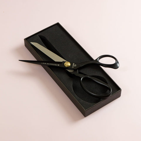 9.5" Matte Black Fabric Shears