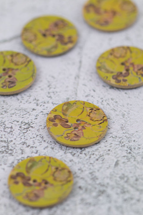 Coconut Floral 2 Hole Chartreuse
