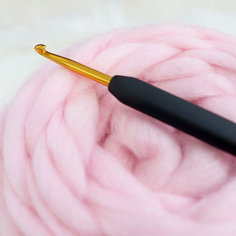 Single Ended Crochet Hook Gold Aluminium