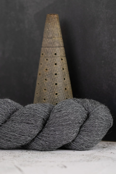 Cascade 220 Fingering Charcoal