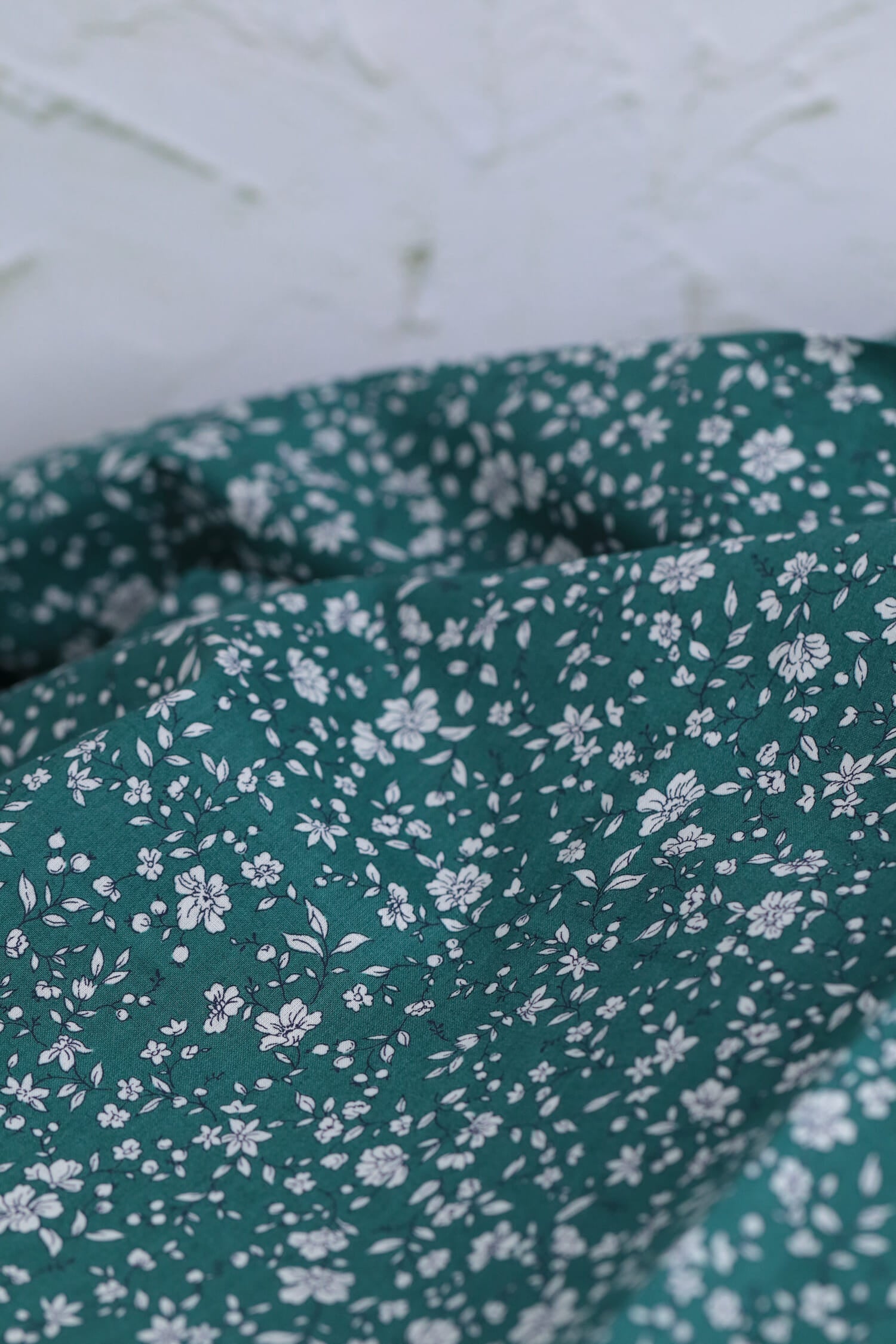 OSKikkä Cotton Printed Floral Lawn Emerald