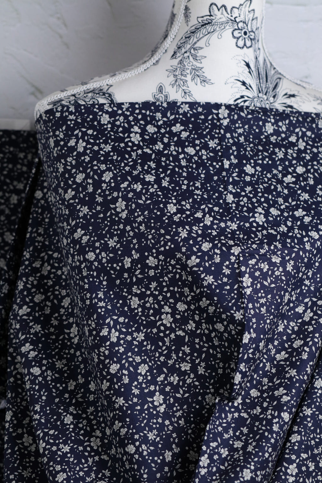OSKikkä Cotton Printed Floral Lawn Dark Blue
