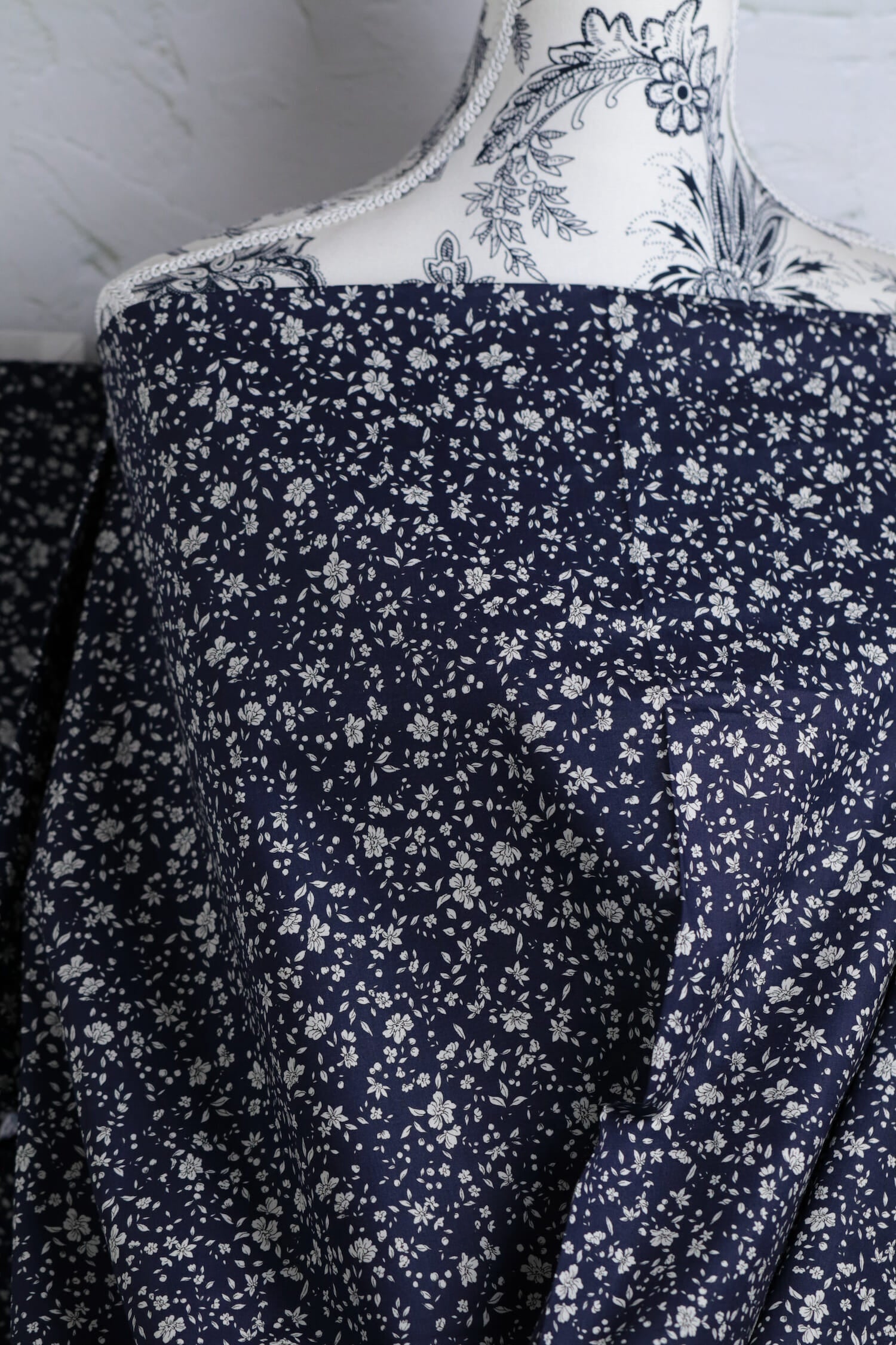 OSKikkä Cotton Printed Floral Lawn Dark Blue