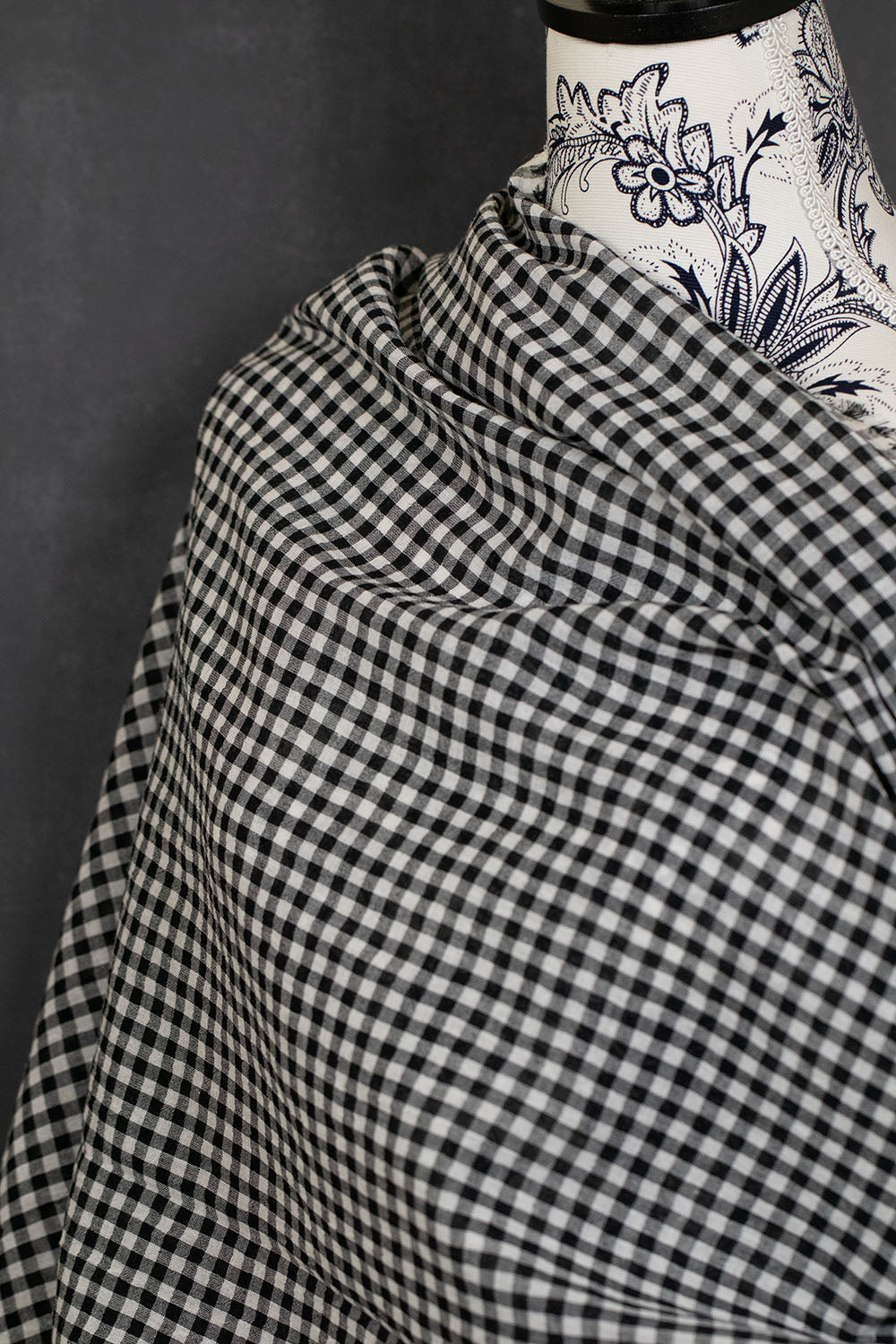 Yarn Dyed Cotton/Linen Check Black