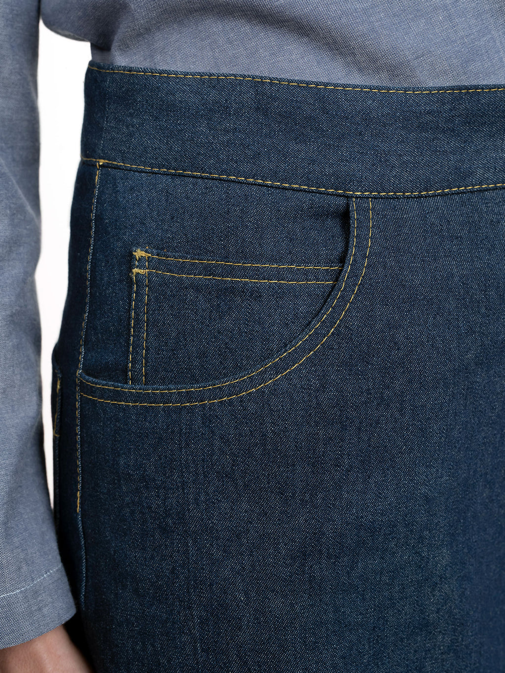 Barrel-leg Trousers