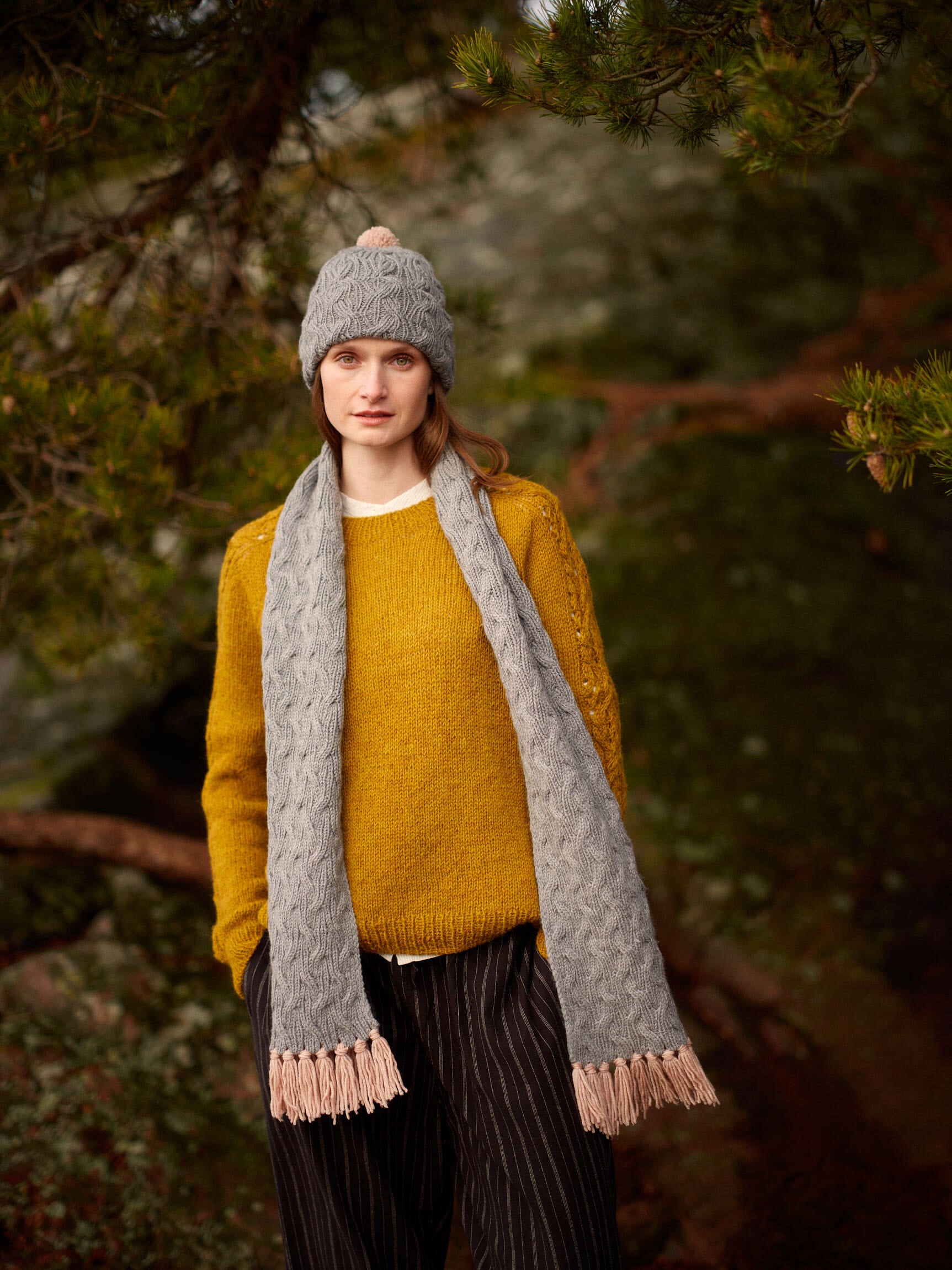 Entwined: Cables, Lace and Knitted Textures