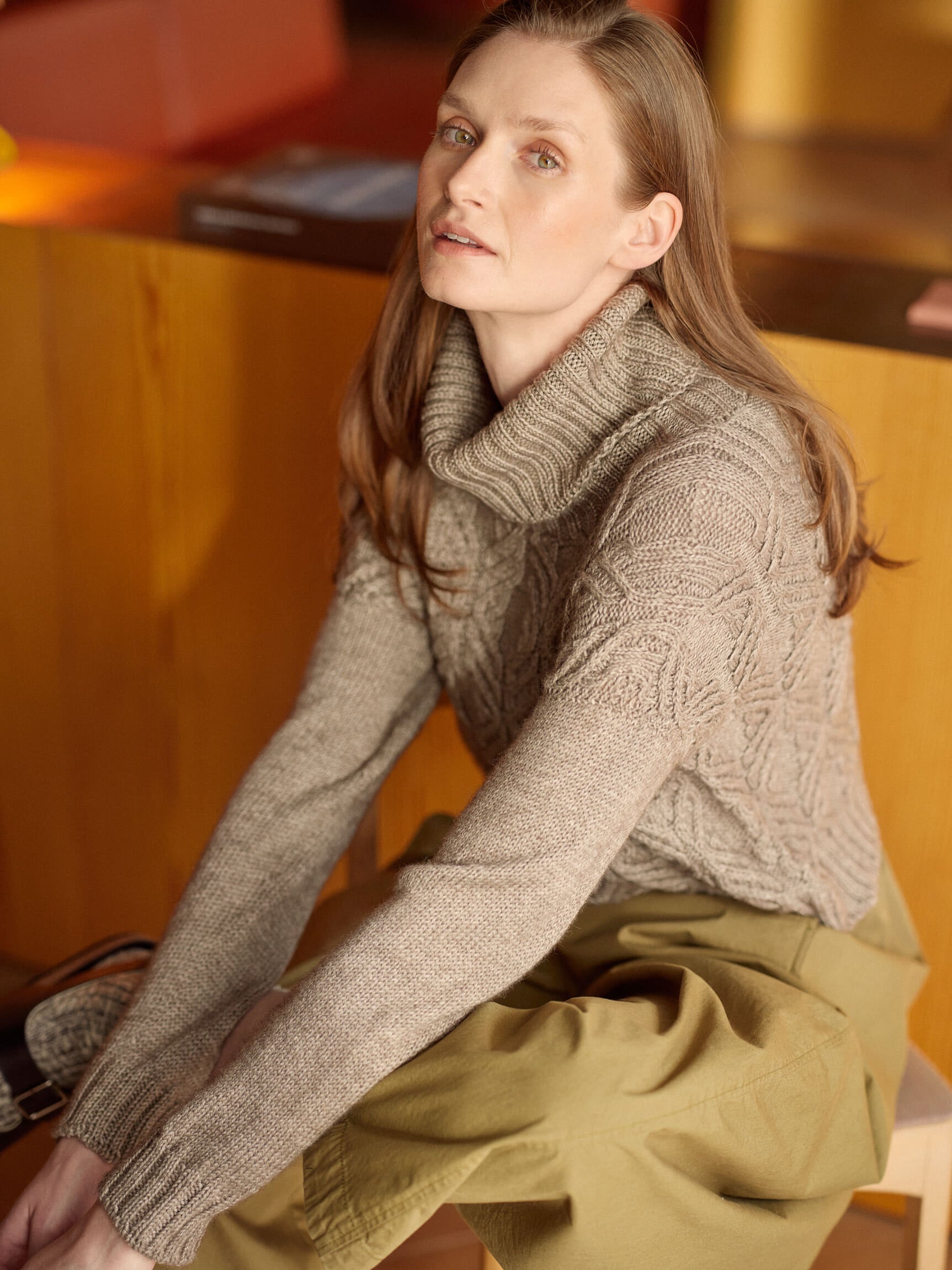 Entwined: Cables, Lace and Knitted Textures