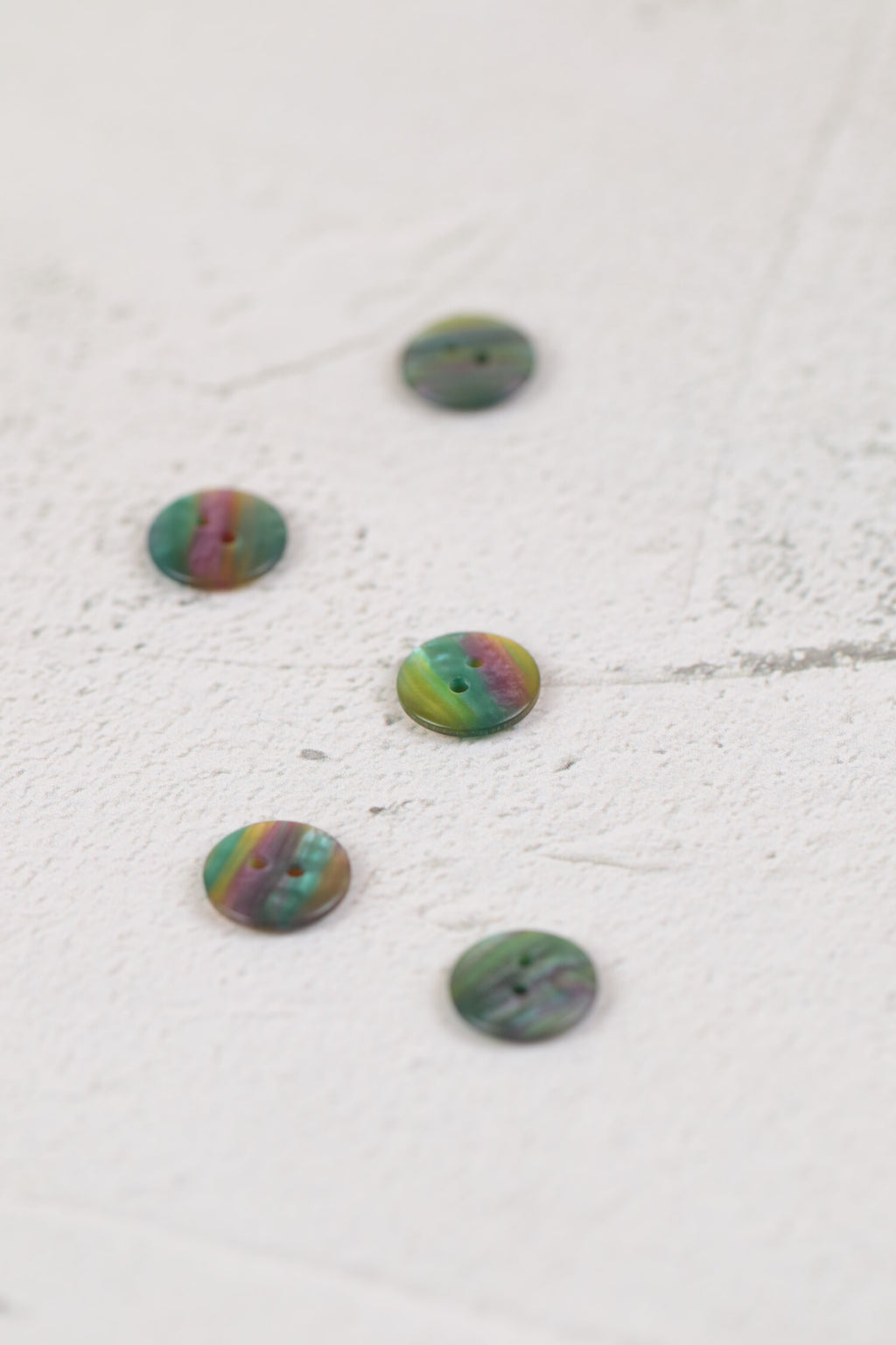 Shiny Stripe 2 Hole Green