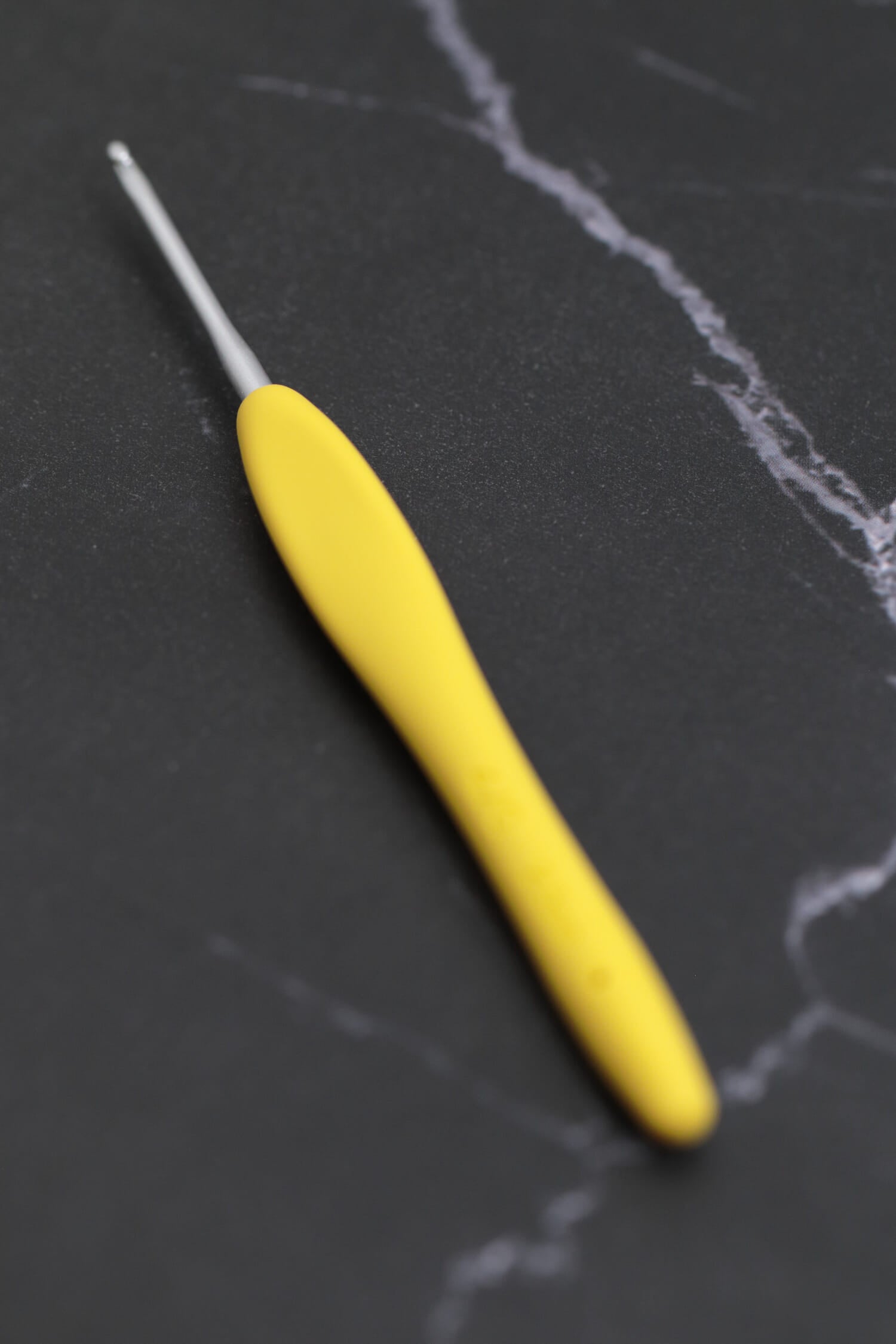 Amour Crochet Hook 2.0mm