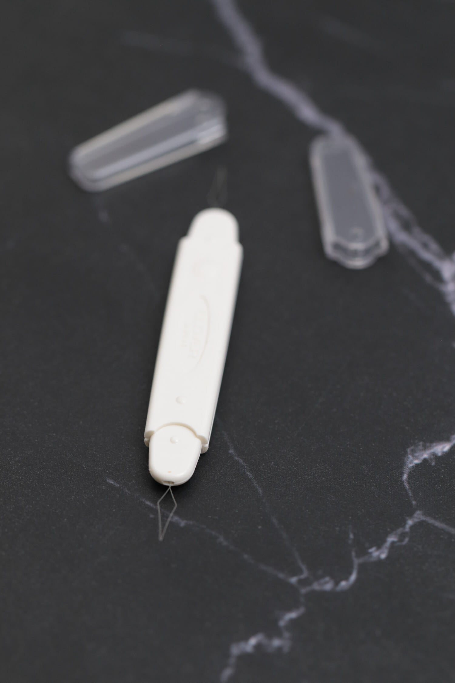 Double Needle Threader