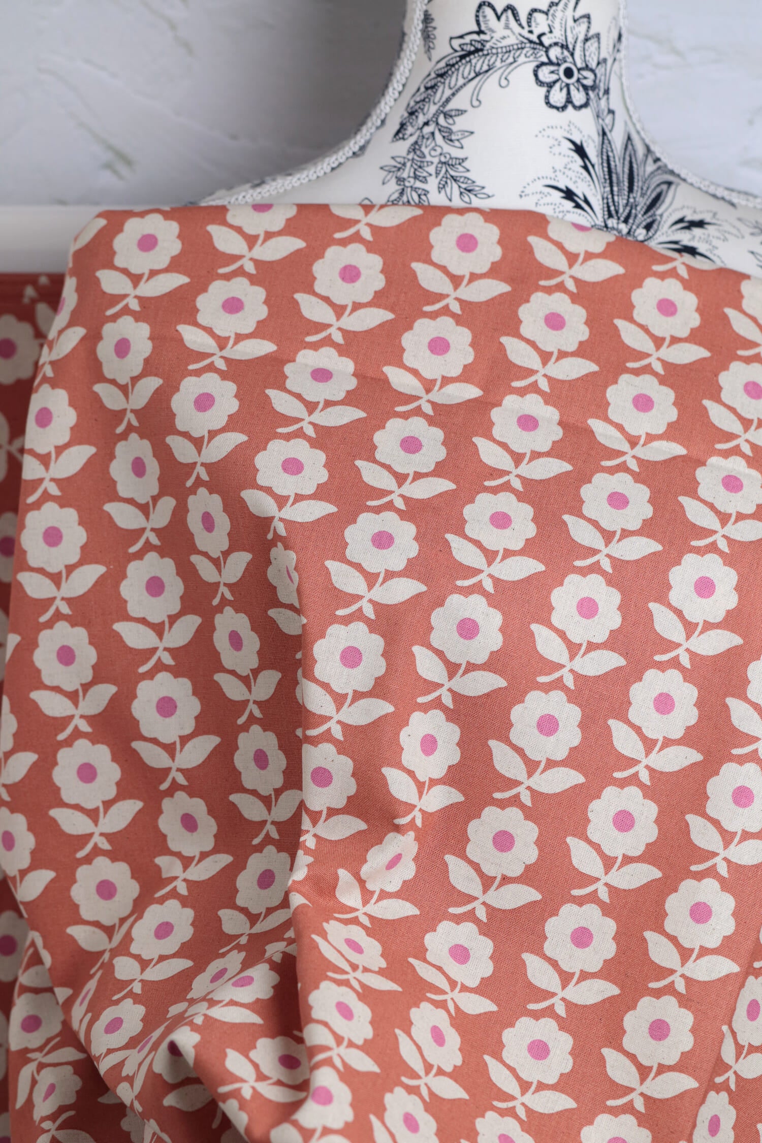 Cotton/Linen Canvas Printed Floral Pink