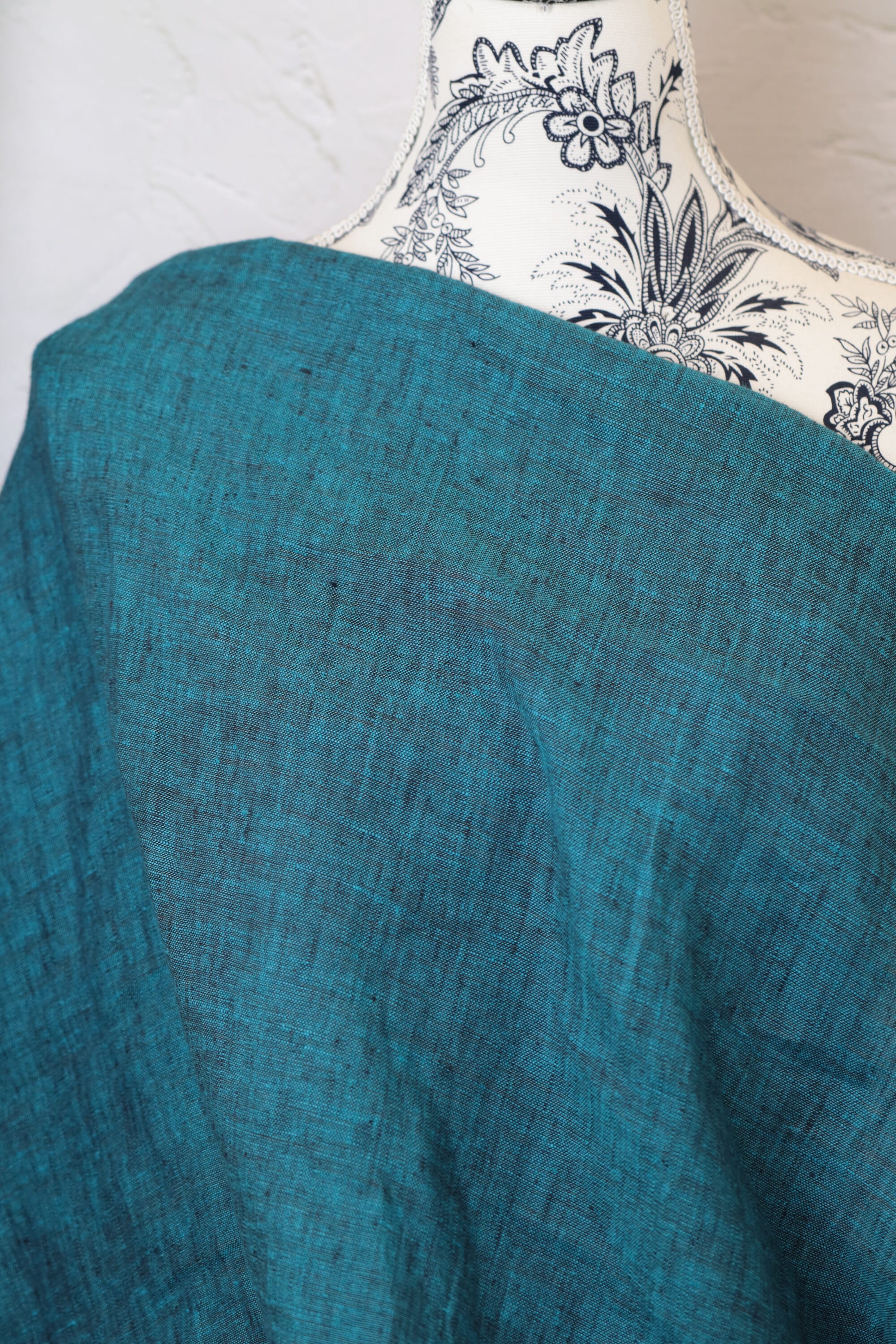 European Yarn Dyed Linen Teal