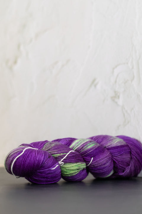 Fiori Sock #076 Purple Dahlia