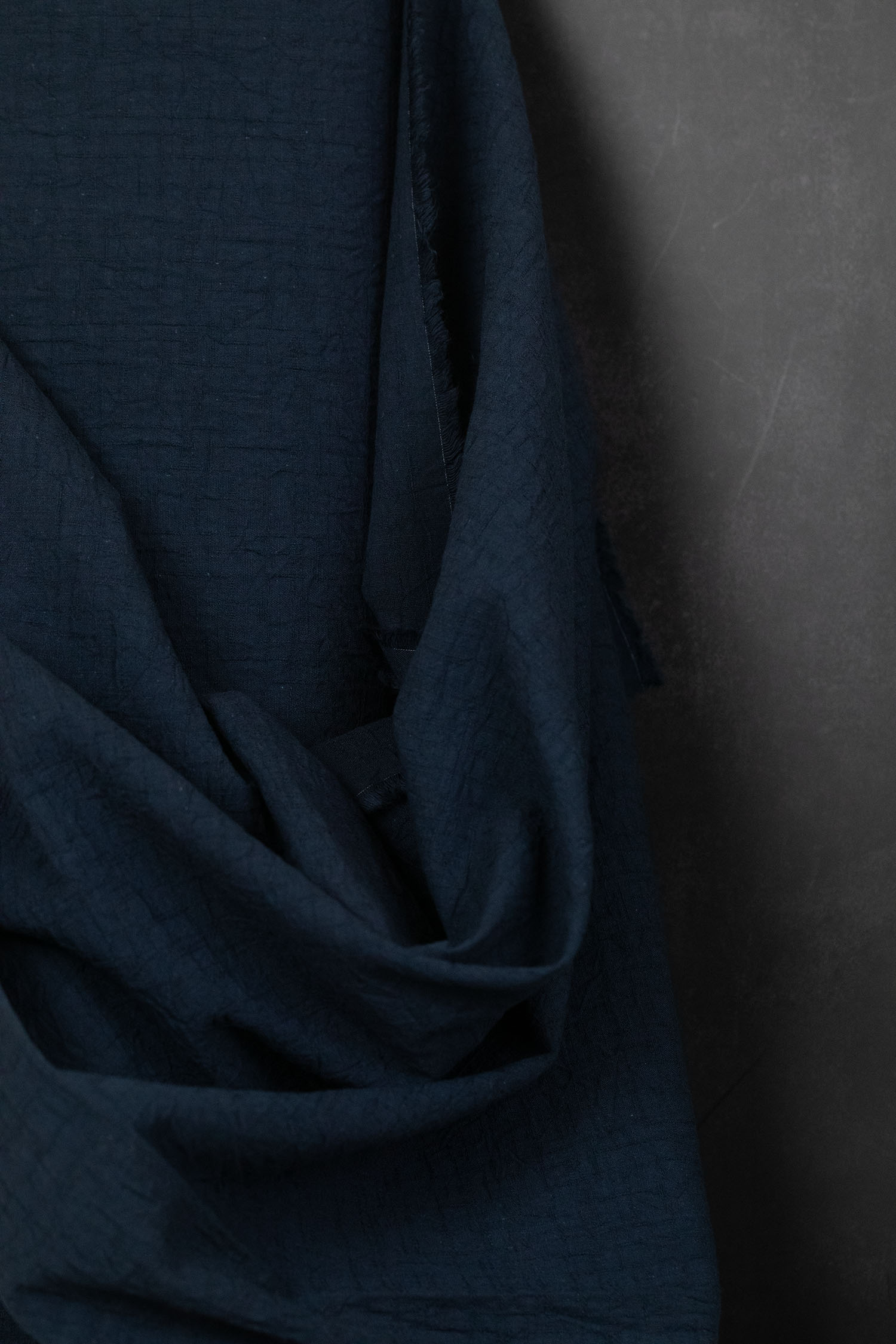Japanese Maple Crinkled Dobby Cotton Navy