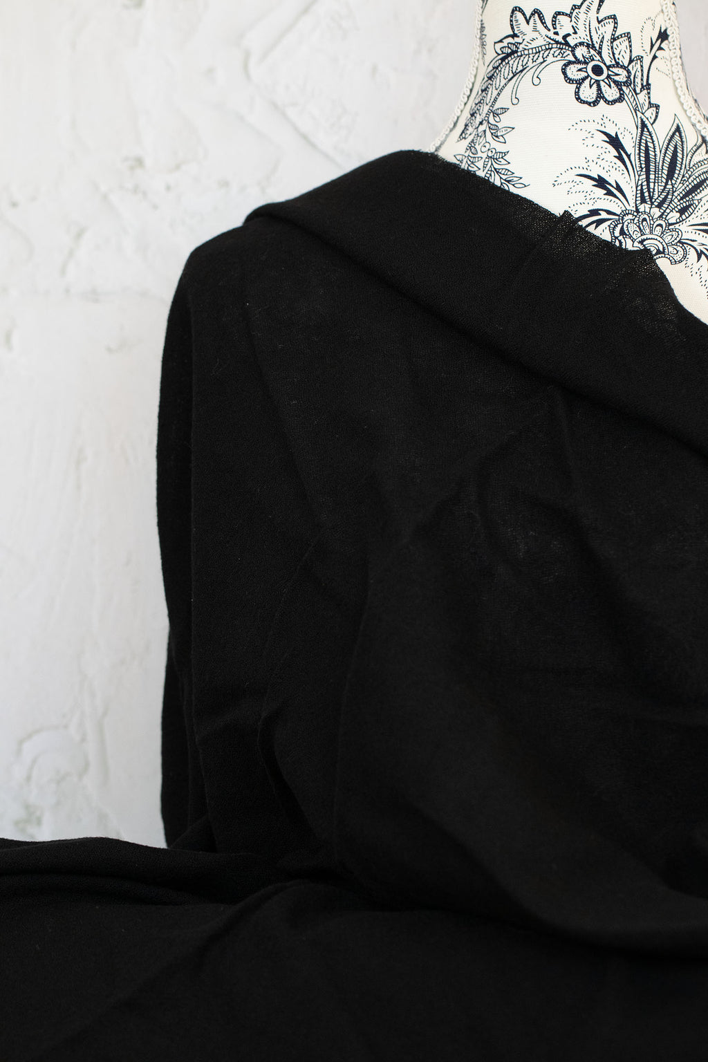 Japanese Worsted Wool Gauze Black