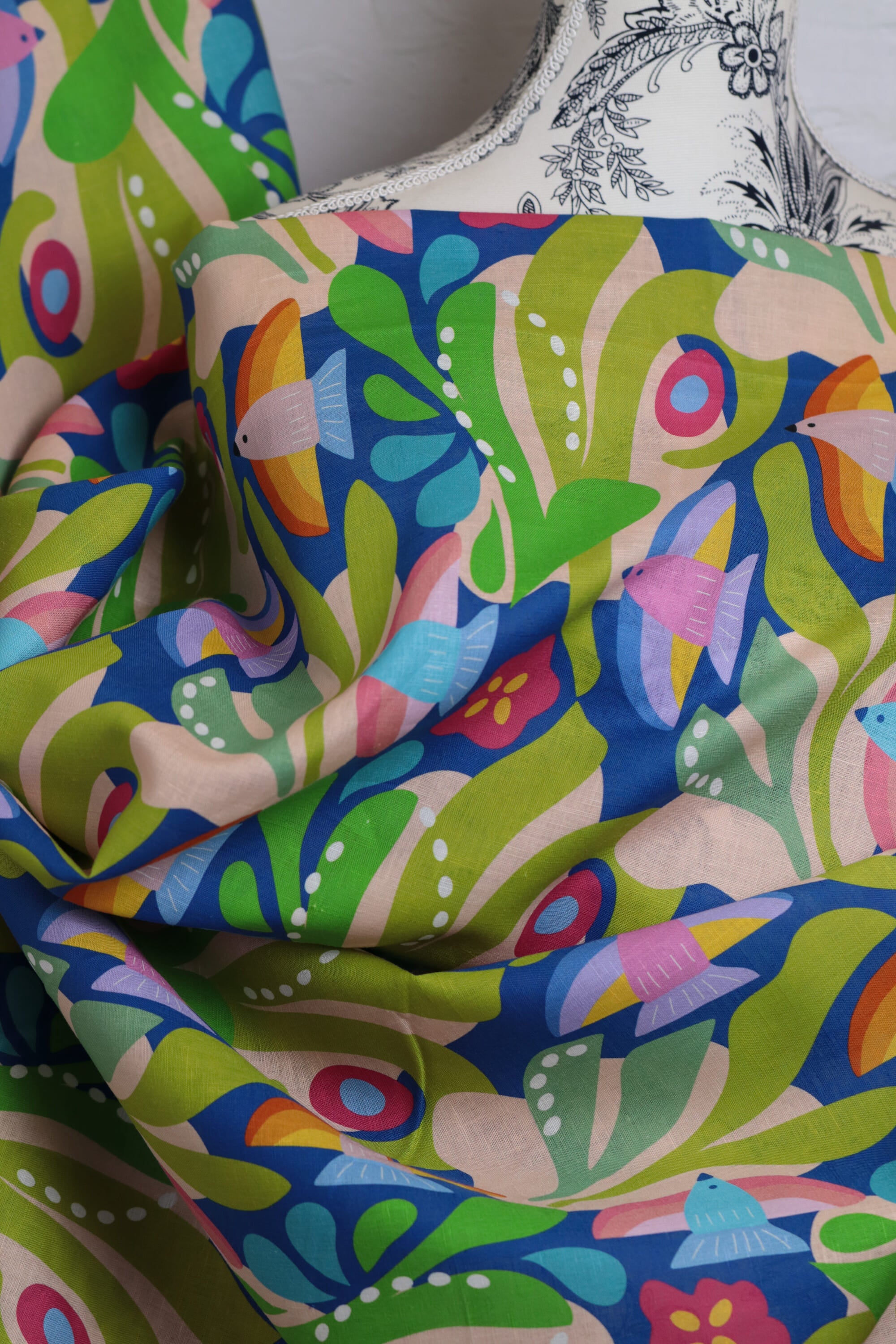 Emblem Printed Linen/Cotton