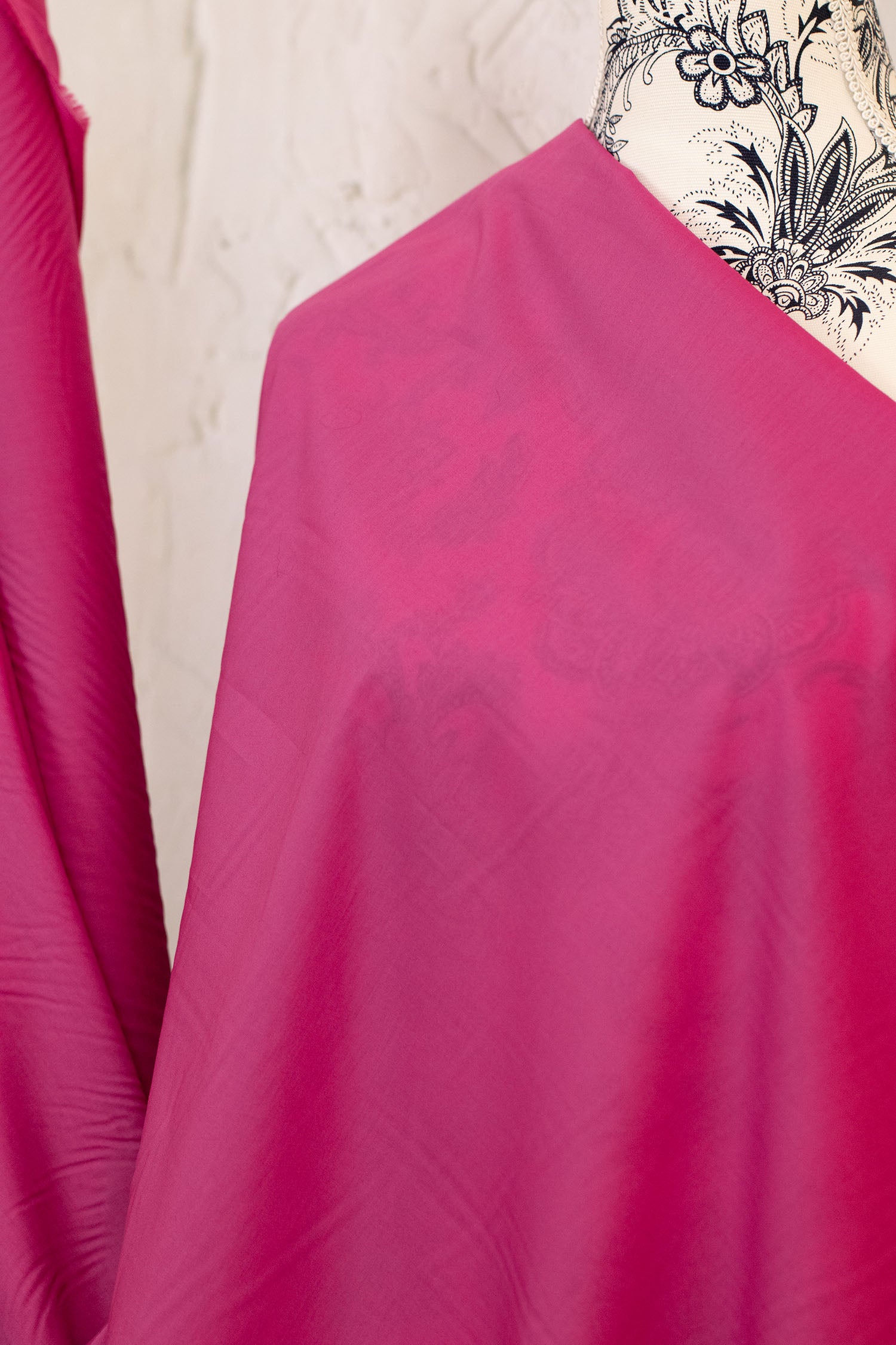 Plain Dyed Tana Lawn Fushia