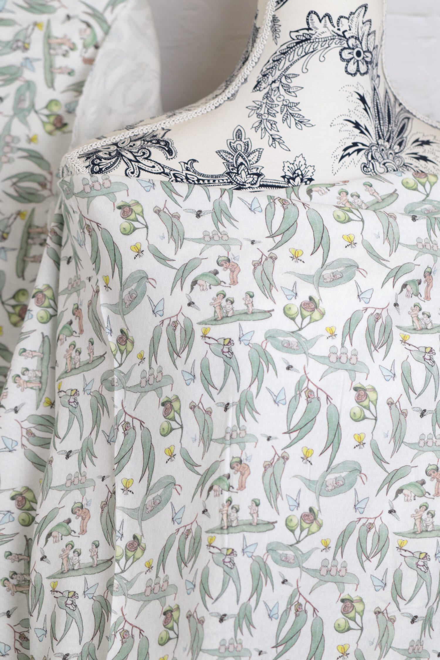 May Gibbs Garden Playtime Muslin White