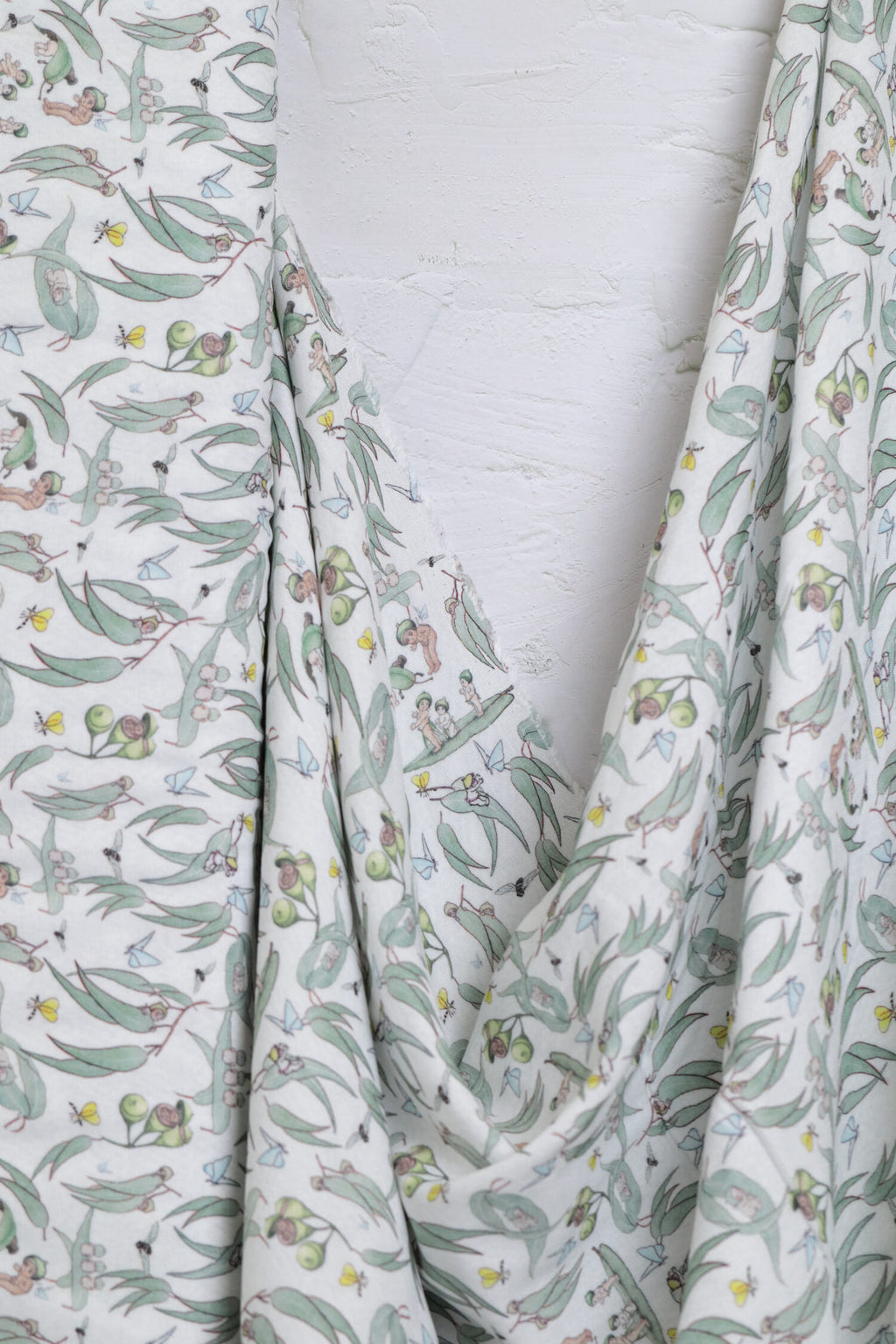 May Gibbs Garden Playtime Muslin White