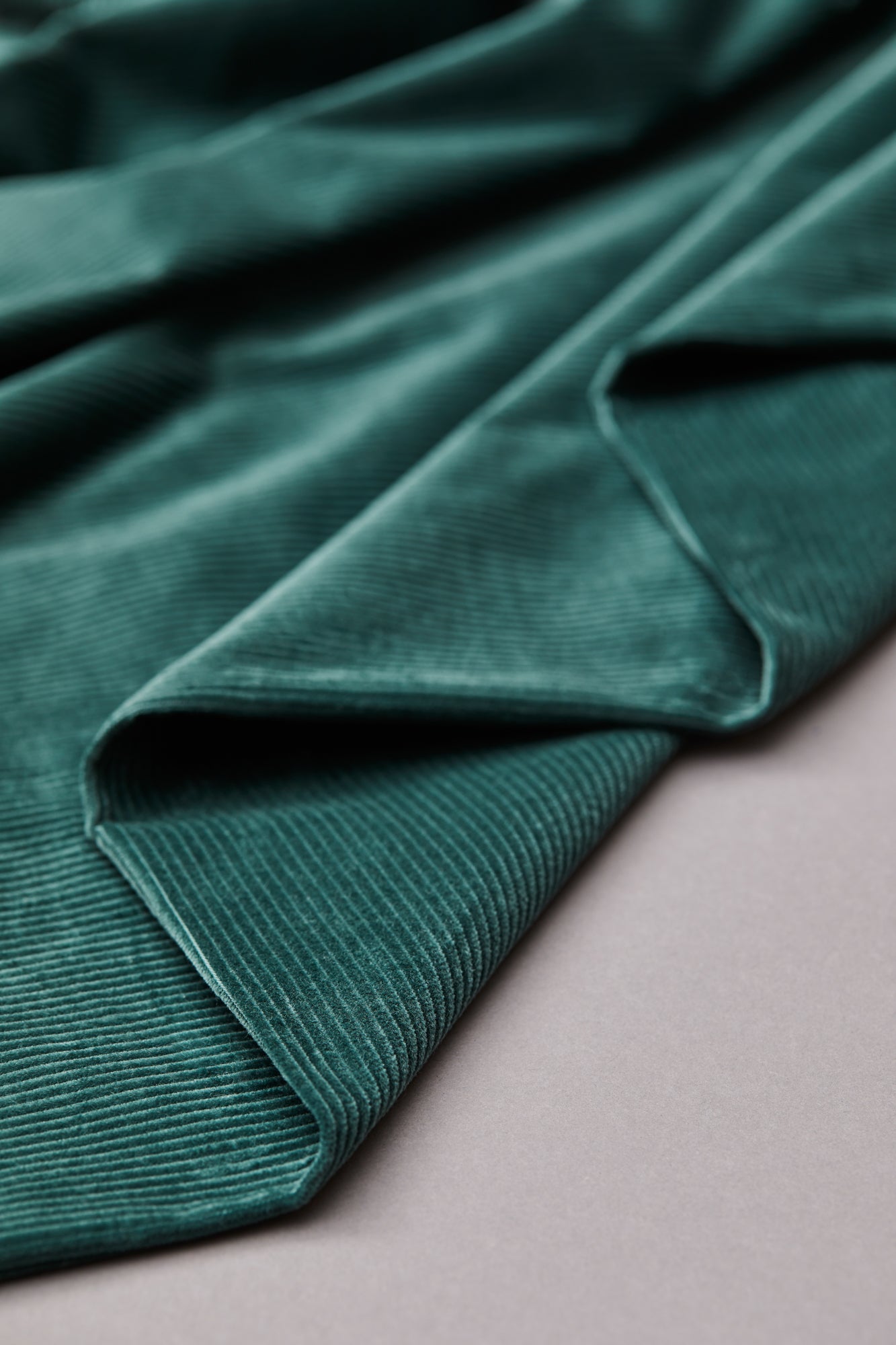 Organic Kora Corduroy Bottle Green