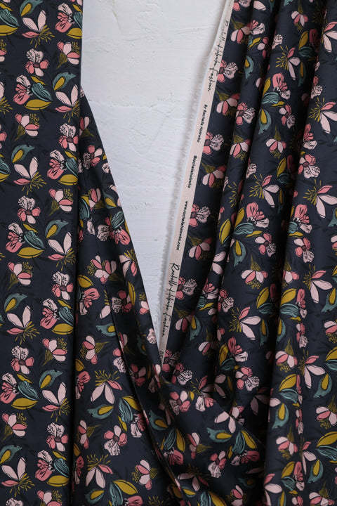 Rachelle Holowko Fashion Lawn