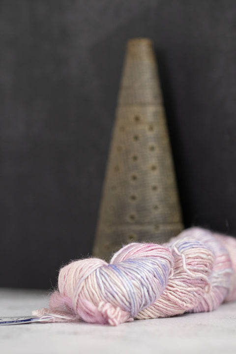 Silky Merino #398 Rosalinda