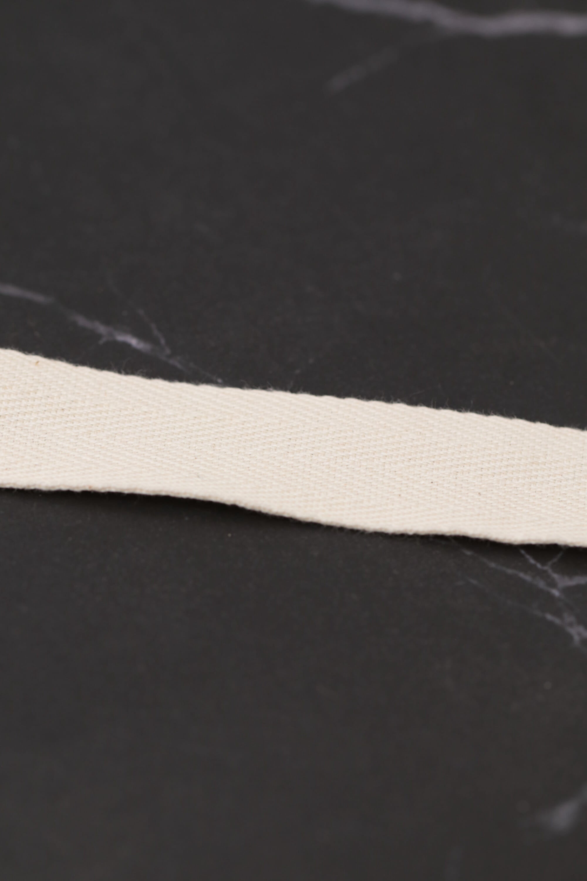Herringbone Webbing 25mm Natural
