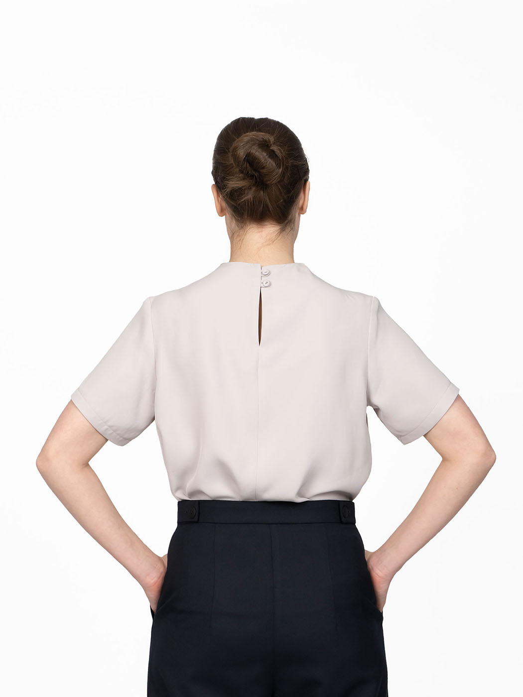 Funnel neck top back