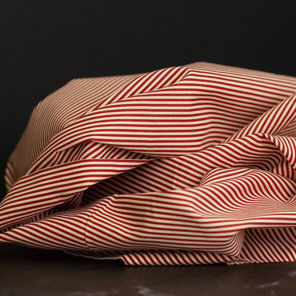 Yuwa Fine Striped Cotton Red – House of Cloth